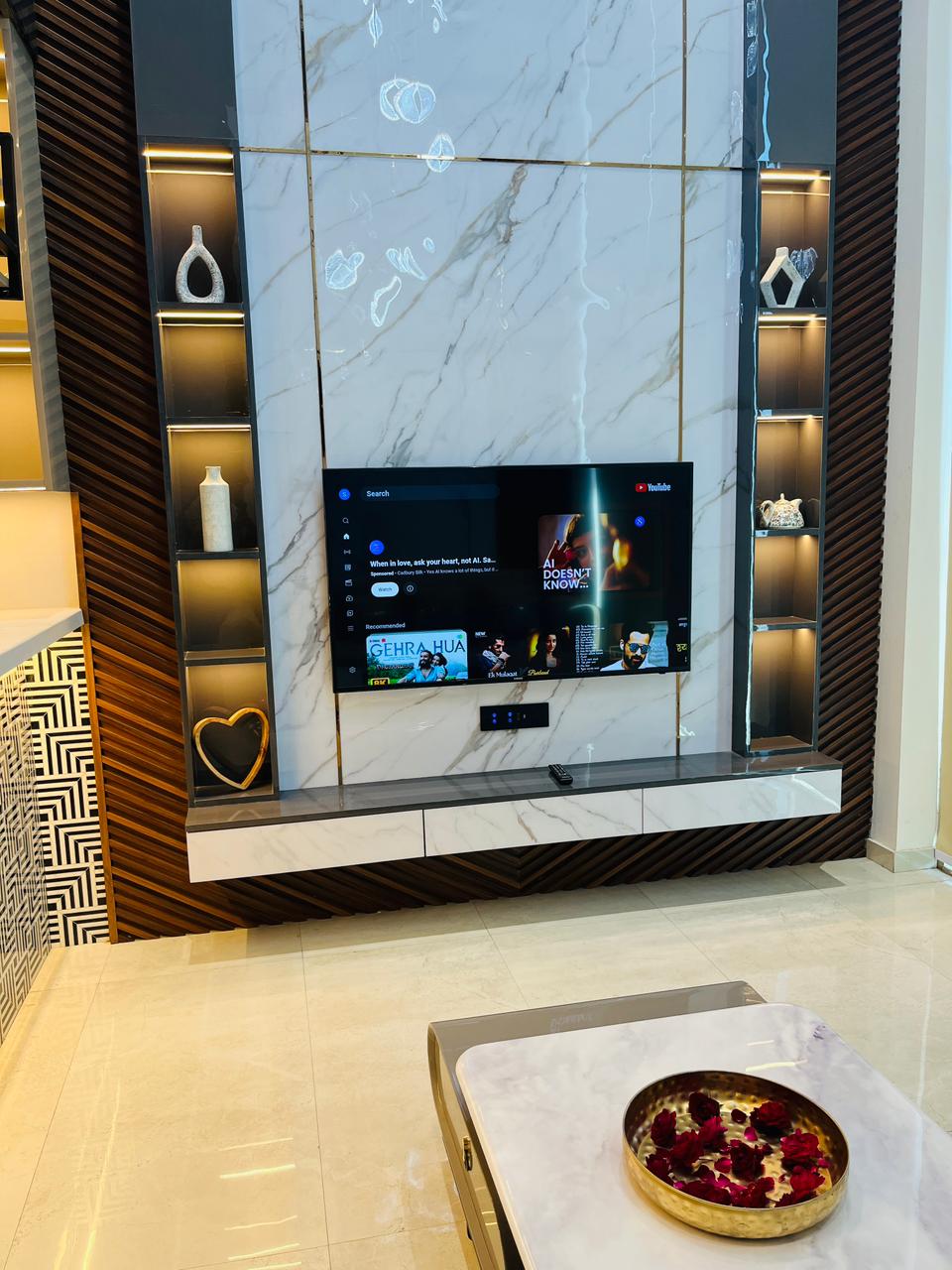 M3M Corner Walk 1631 - room - 2