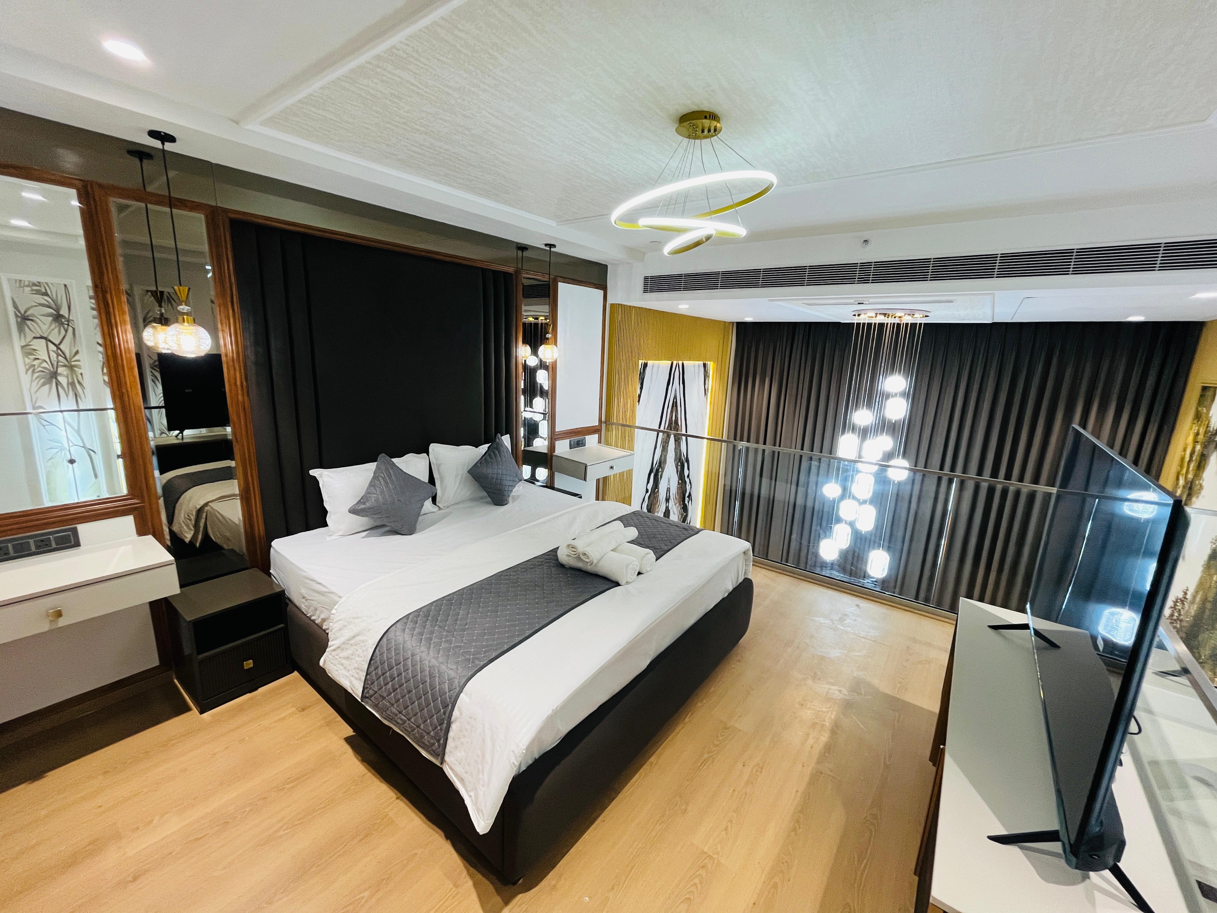 M3M Corner Walk 812 - room - 6